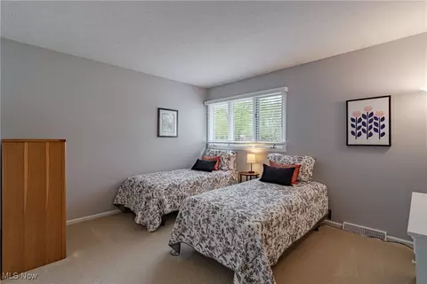 Bedroom - 28790 Inner Circle Ct, Solon, OH 44139 photo 6 of 7