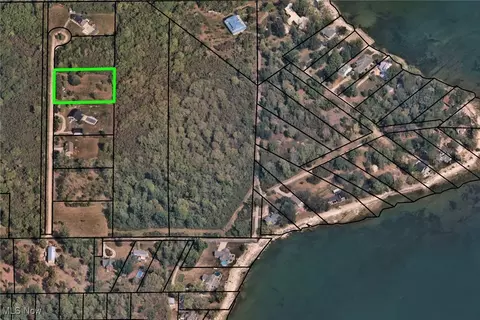 10 Pheasant Ln, Kelleys Island, OH 43438