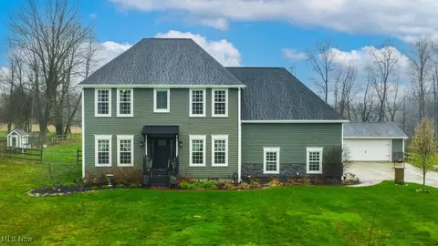 4121 New Milford Rd, Rootstown, OH 44272