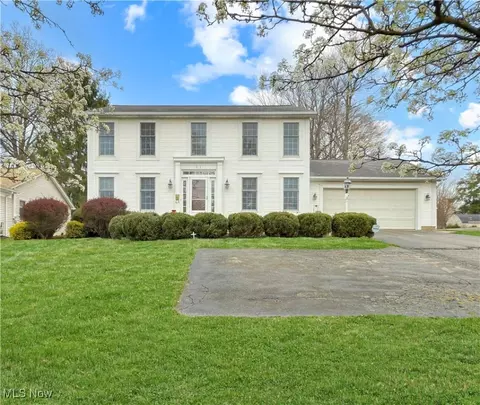 53 Water St, Poland, OH 44514