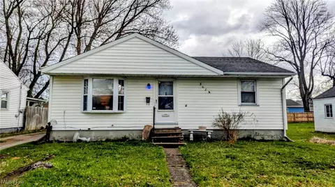 3014 Columbus Ave, Ashtabula, OH 44004