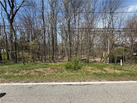 Whitewood Road, Brecksville, OH 44141