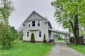 11973 Lawford St, Alliance, OH 44601