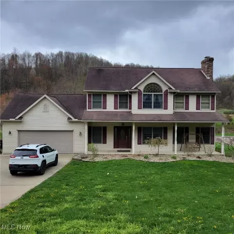 4792 Gatchell Rd SE, Uhrichsville, OH 44683