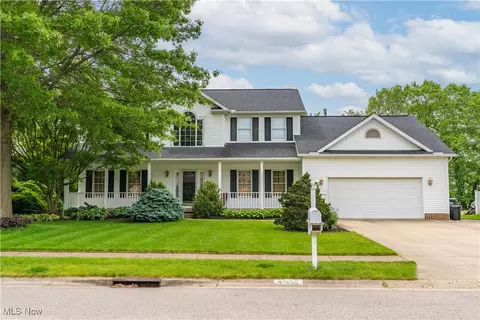 3342 Ramsgate St NW, North Canton, OH 44720