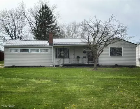 4918 Sheridan Rd, Youngstown, OH 44514