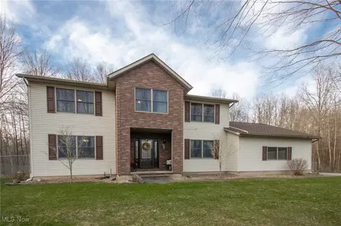 13268 Silica Rd, North Jackson, OH 44451