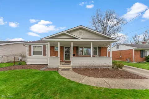 4453 Burkey Rd, Youngstown, OH 44515