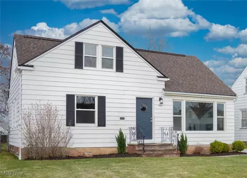363 E 307th St, Willowick, OH 44095