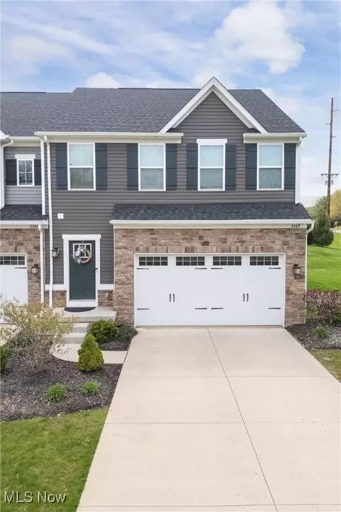 3387 Jackson Park Dr NW, Massillon, OH 44646