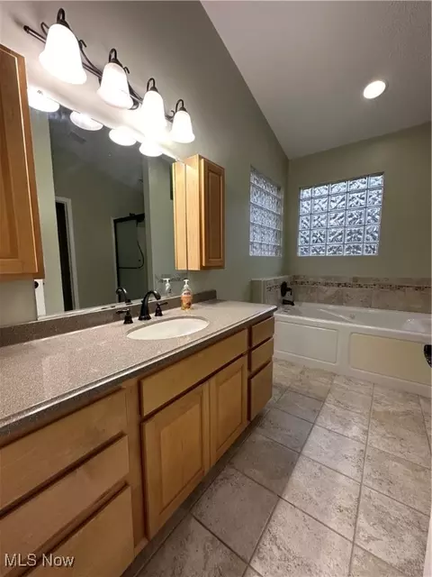 7354 Maple St, Mentor, OH 44060 photo 14