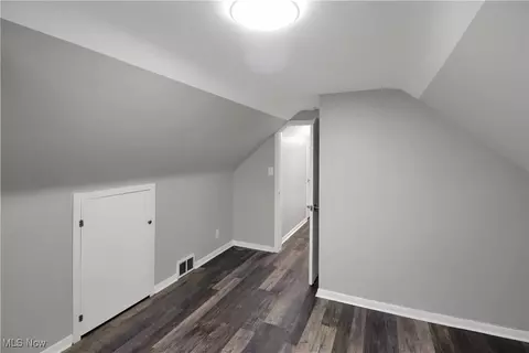 29687 Robert St, Wickliffe, OH 44092 photo 32