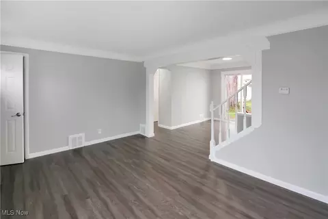 29687 Robert St, Wickliffe, OH 44092 photo 7