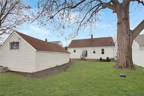 29687 Robert St, Wickliffe, OH 44092 photo 36