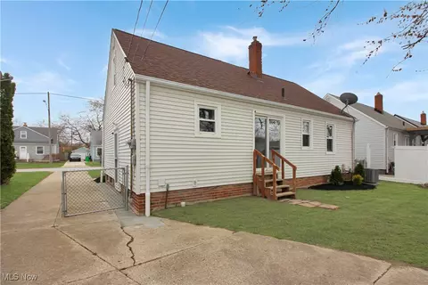 29687 Robert St, Wickliffe, OH 44092 photo 34