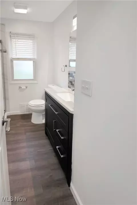 29687 Robert St, Wickliffe, OH 44092 photo 18