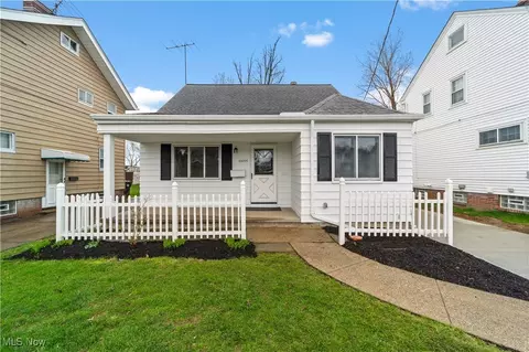 18205 Ponciana Ave, Cleveland, OH 44135