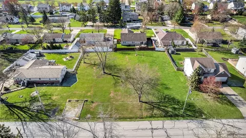 Keller Hanna Drive, Brunswick, OH 44212