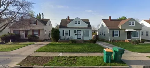 19288 Stockton Ave, Maple Heights, OH 44137