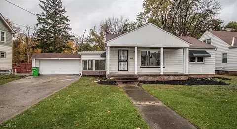 13531 Cranwood Park Blvd, Cleveland, OH 44125