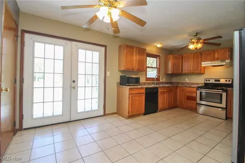 17894 2nd St, Beloit, OH 44609 photo 6