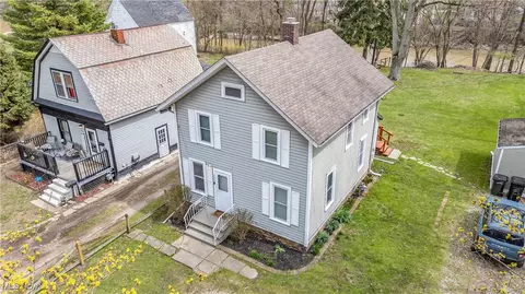 804 East Ave, Elyria, OH 44035 photo 4