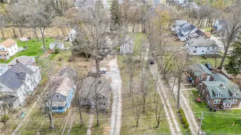 804 East Ave, Elyria, OH 44035 photo 10