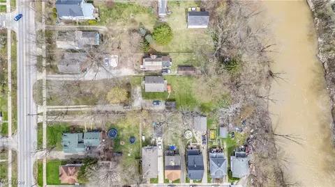 804 East Ave, Elyria, OH 44035 photo 13