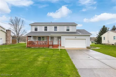 3163 Driftwood Rd, Norton, OH 44203