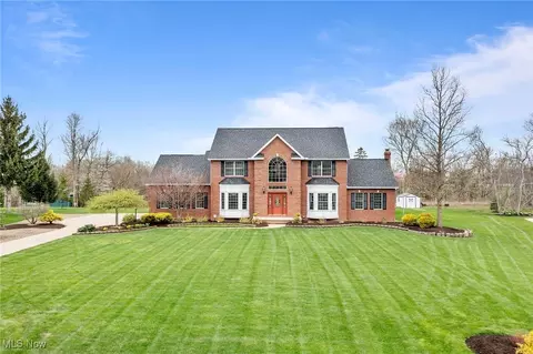 1416 Deer Xing, Valley City, OH 44280