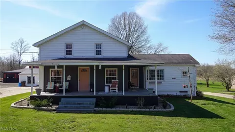 3279 State Route 305, Southington, OH 44470
