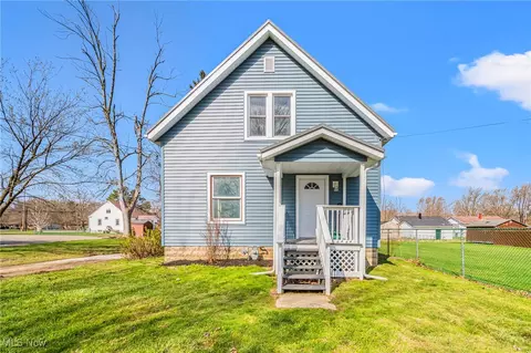 1811 Allen Ave, Ashtabula, OH 44004