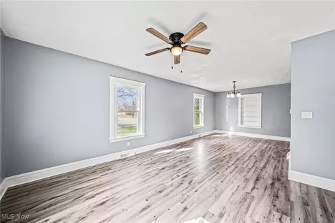1811 Allen Ave, Ashtabula, OH 44004 photo 5