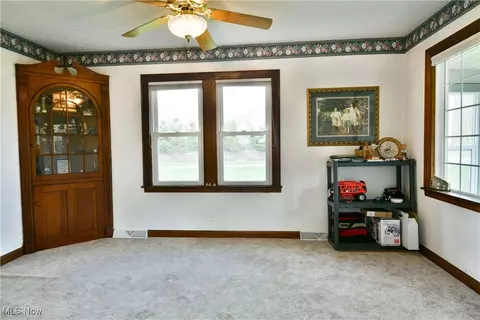 8651 High St NE, Warren, OH 44484 photo 19
