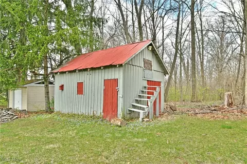 8651 High St NE, Warren, OH 44484 photo 49