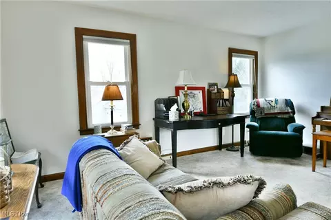 8651 High St NE, Warren, OH 44484 photo 15