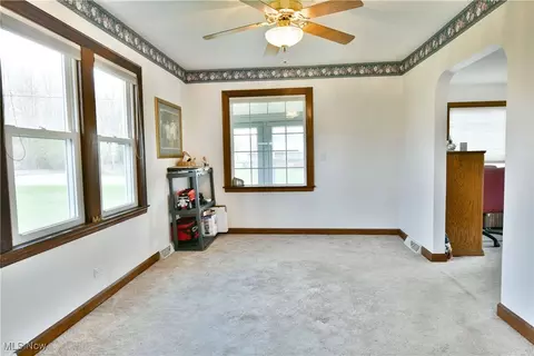 8651 High St NE, Warren, OH 44484 photo 21
