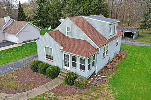 8651 High St NE, Warren, OH 44484 photo 2