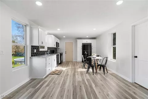 14971 Penford St NW, North Lawrence, OH 44666 photo 6