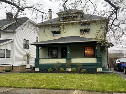 533 Illinois Ave, Mcdonald, OH 44437