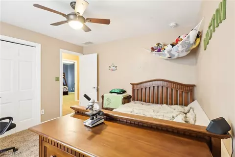 Bedroom - 7357 E Parkside Dr, Boardman, OH 44512 photo 5 of 8