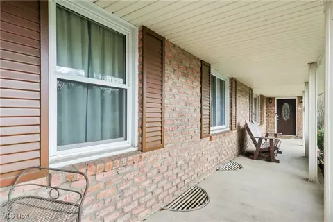 Exterior - 7357 E Parkside Dr, Boardman, OH 44512 photo 3 of 11
