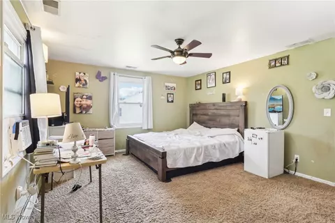 Bedroom - 7357 E Parkside Dr, Boardman, OH 44512 photo 7 of 8