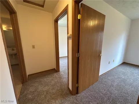 1247 W 58th St, Ashtabula, OH 44004 photo 13
