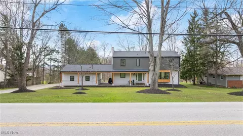 8410 Shepard Rd, Macedonia, OH 44056