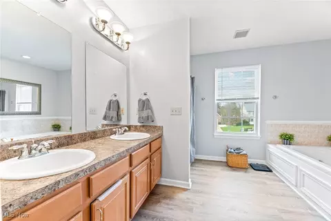 6645 Andre Ln, Solon, OH 44139 photo 23