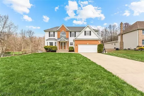 6645 Andre Ln, Solon, OH 44139