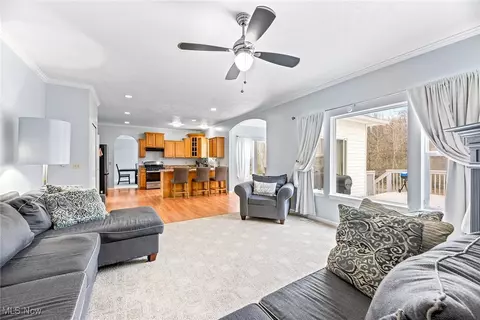 6645 Andre Ln, Solon, OH 44139 photo 9