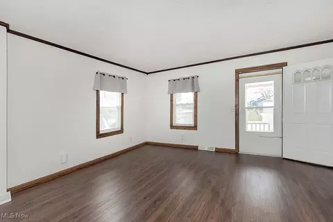 1535 E 290th St, Wickliffe, OH 44092 photo 7