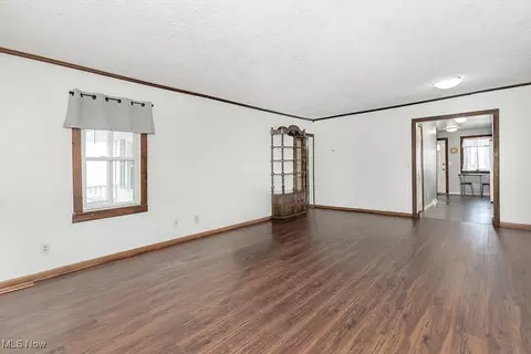 1535 E 290th St, Wickliffe, OH 44092 photo 10
